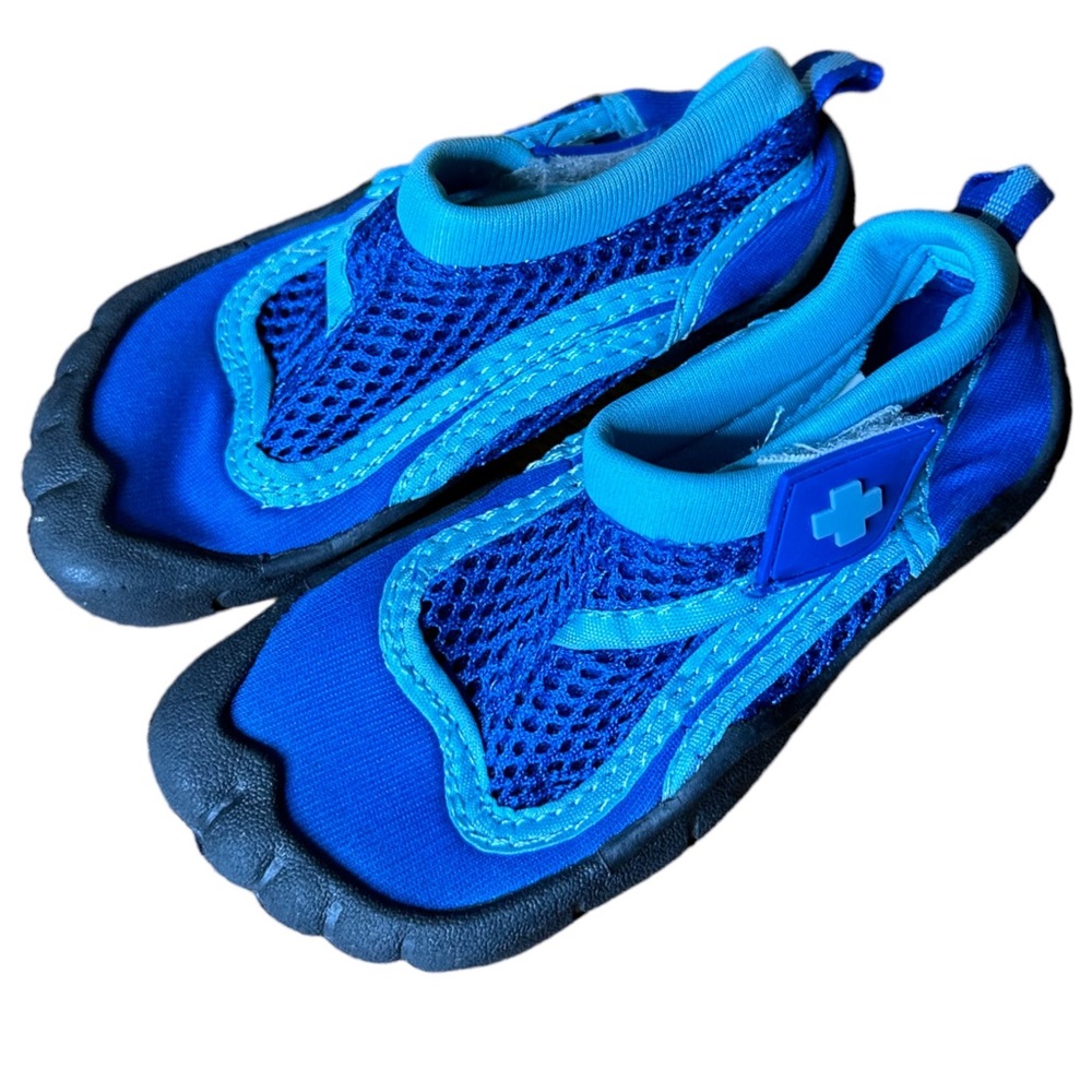 Lifeguard Children’s Water Shoes Size 5/6 NWOT